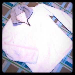Sherpa half zip pullover sweatshirt small
